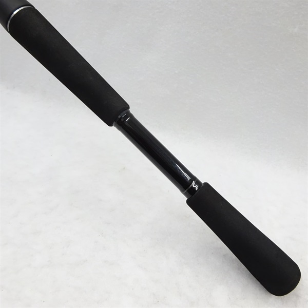 ２４タトゥーラＸＴ６１１１ＨＳＢ